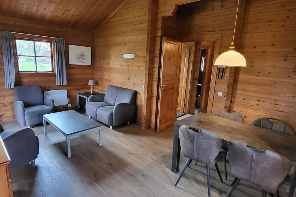 Sauna Bungalow Uppsala Gramsbergen Exteriör bild