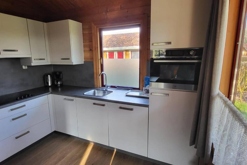 Sauna Bungalow Uppsala Gramsbergen Exteriör bild